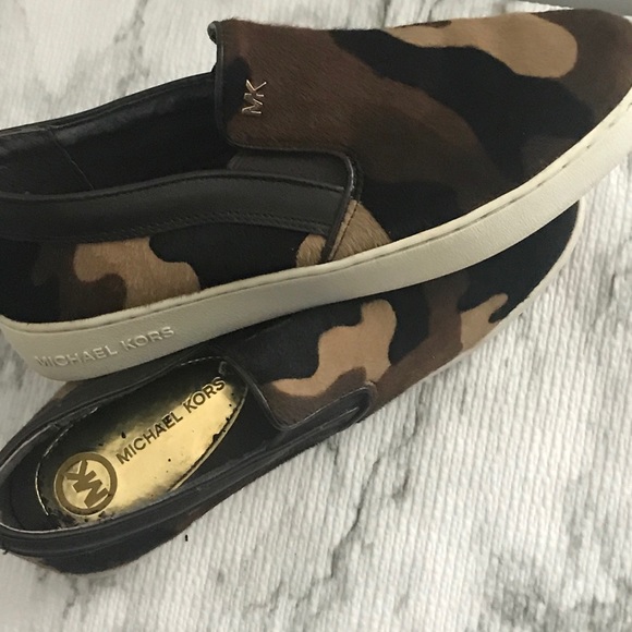 Michael Kors Keaton Slip-on Sneaker. Size 7 - Picture 3 of 12